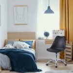 Modern Eames Swivel Desk Chair – Black