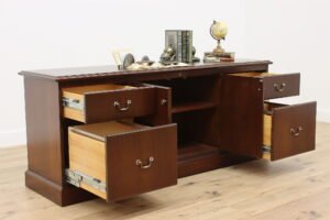 Traditional Credenza (Pure Mahogany)