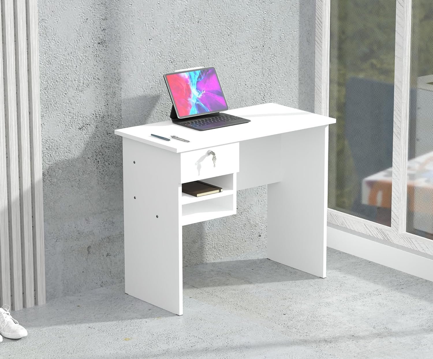 TFG 90CM Home Office Desk w/ Paper Display Rack - White TFG 90CM Home Office Desk w/ Paper Display Rack - White