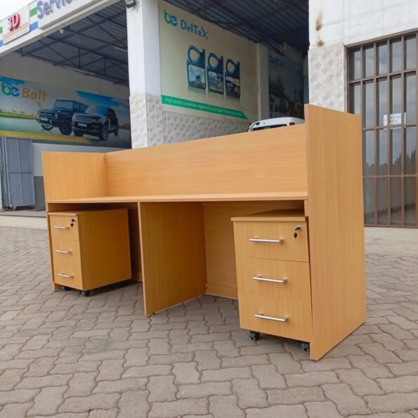 TSE D35 Reception Desk (Beech)